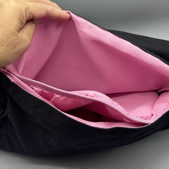 Monster High Draculaura Charm Lace-Up Messenger Bag NEW - Picture 8 of 8